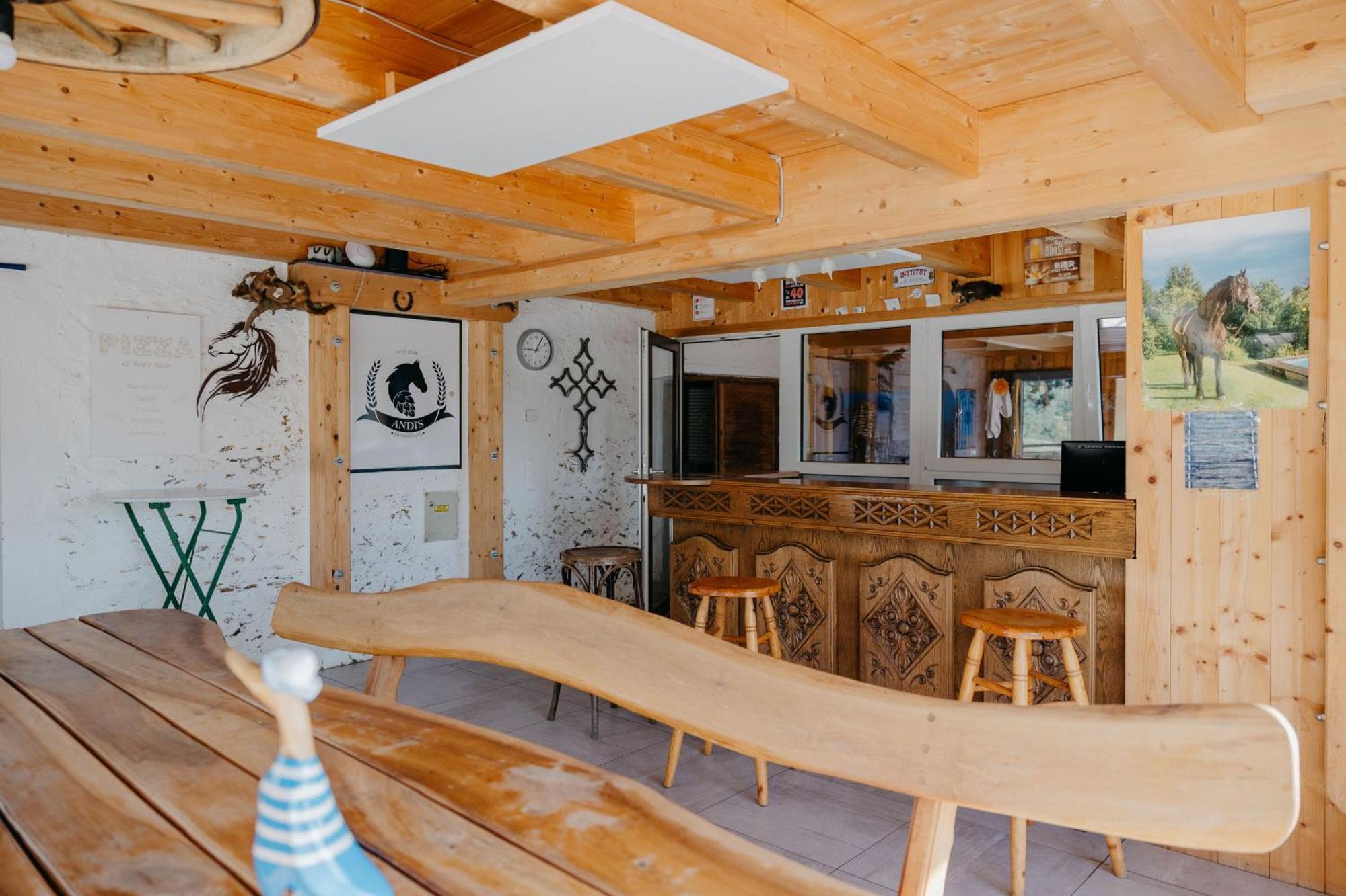 Appartement Andis Reiterstueberl, Rainweg 1 , 9311 Ueberfeld à Sankt Veit an der Glan Extérieur photo